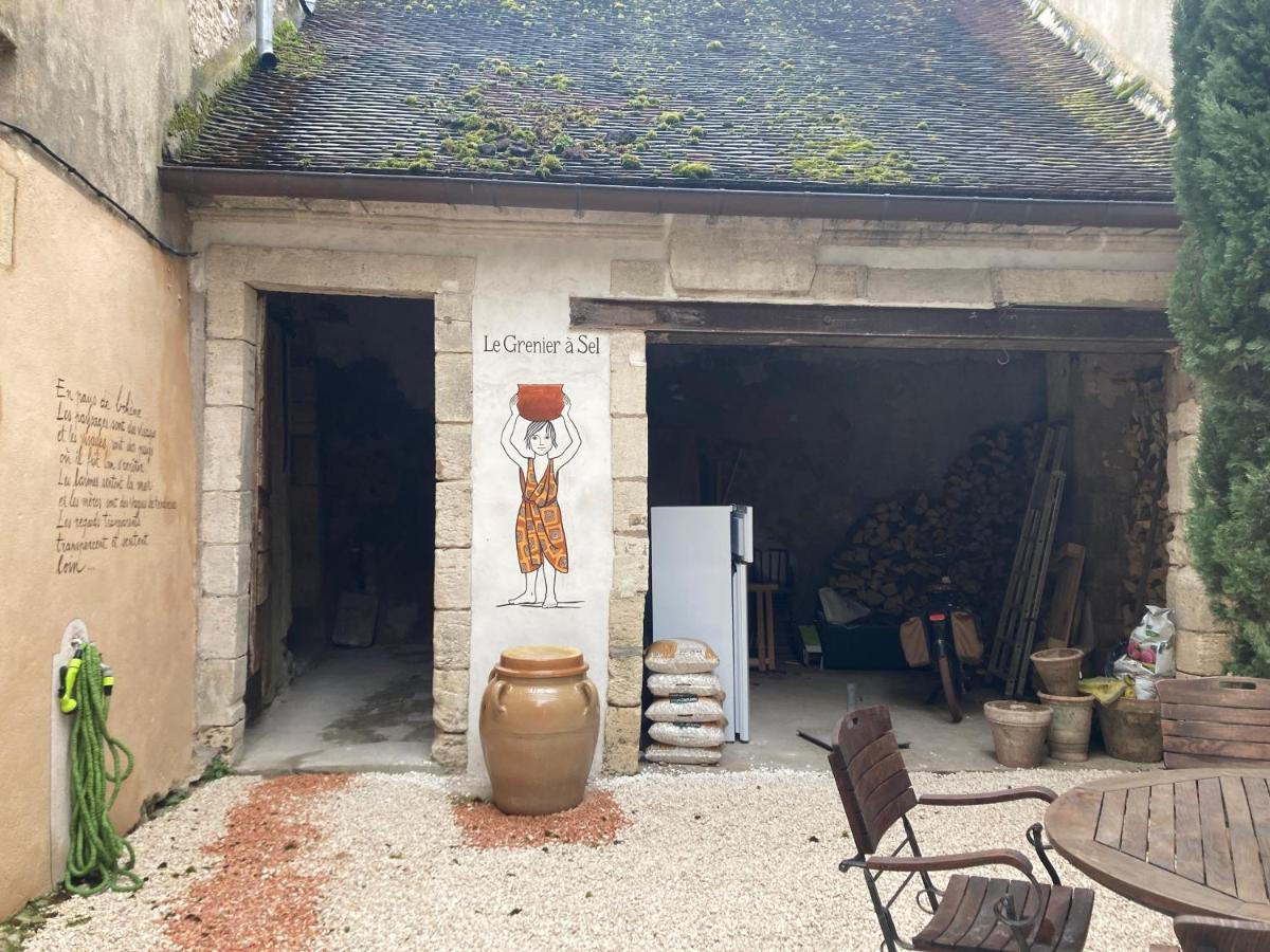 La Charité-sur-Loire Le Patio De Xenia B&B 외부 사진
