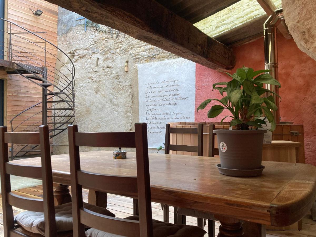 La Charité-sur-Loire Le Patio De Xenia B&B 외부 사진