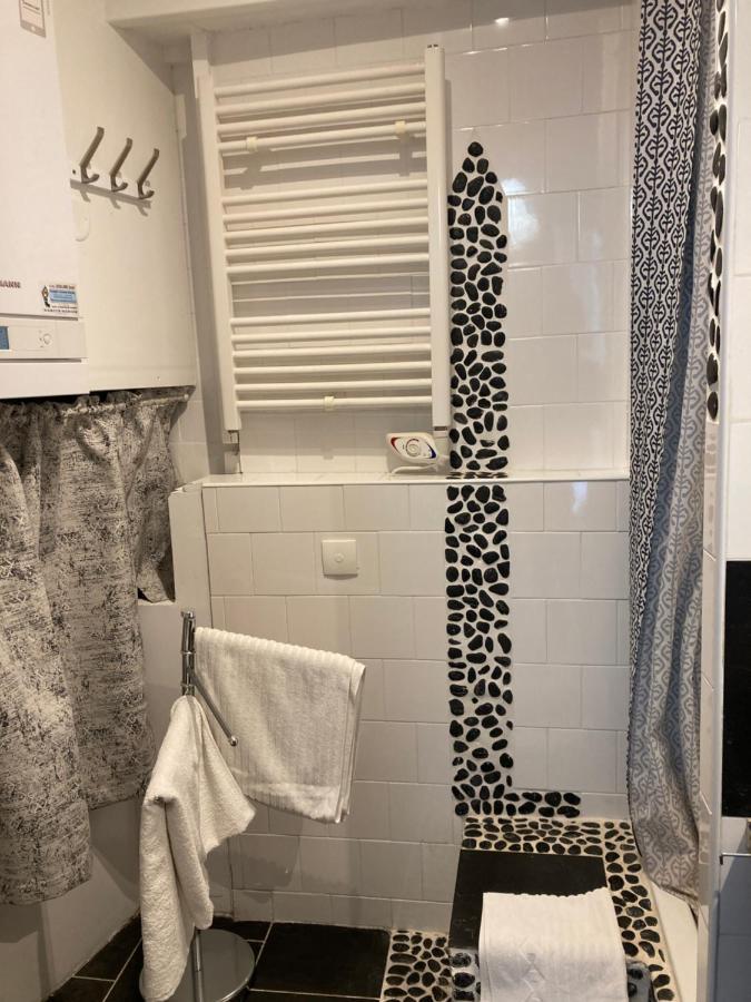 La Charité-sur-Loire Le Patio De Xenia B&B 외부 사진