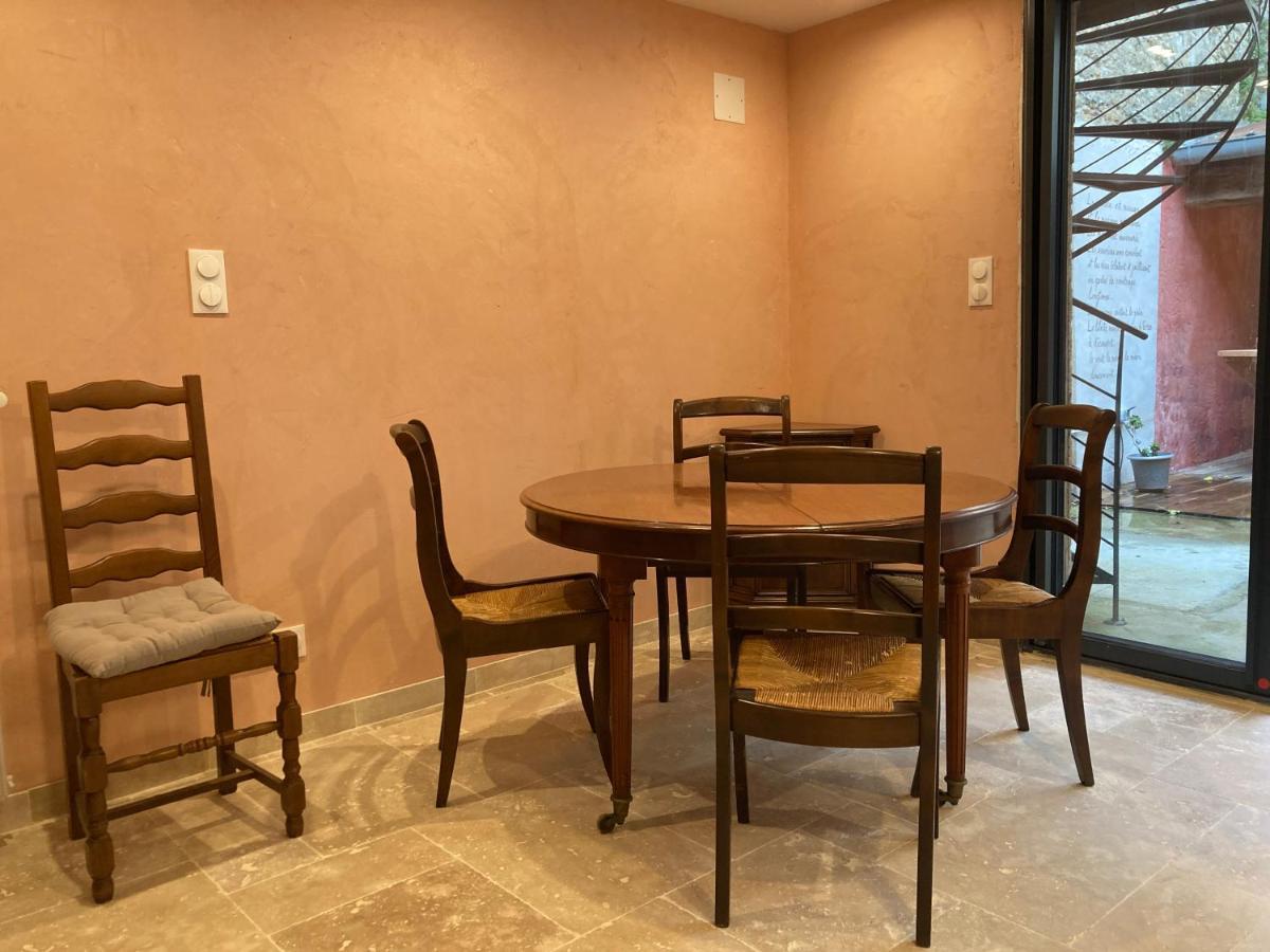 La Charité-sur-Loire Le Patio De Xenia B&B 외부 사진